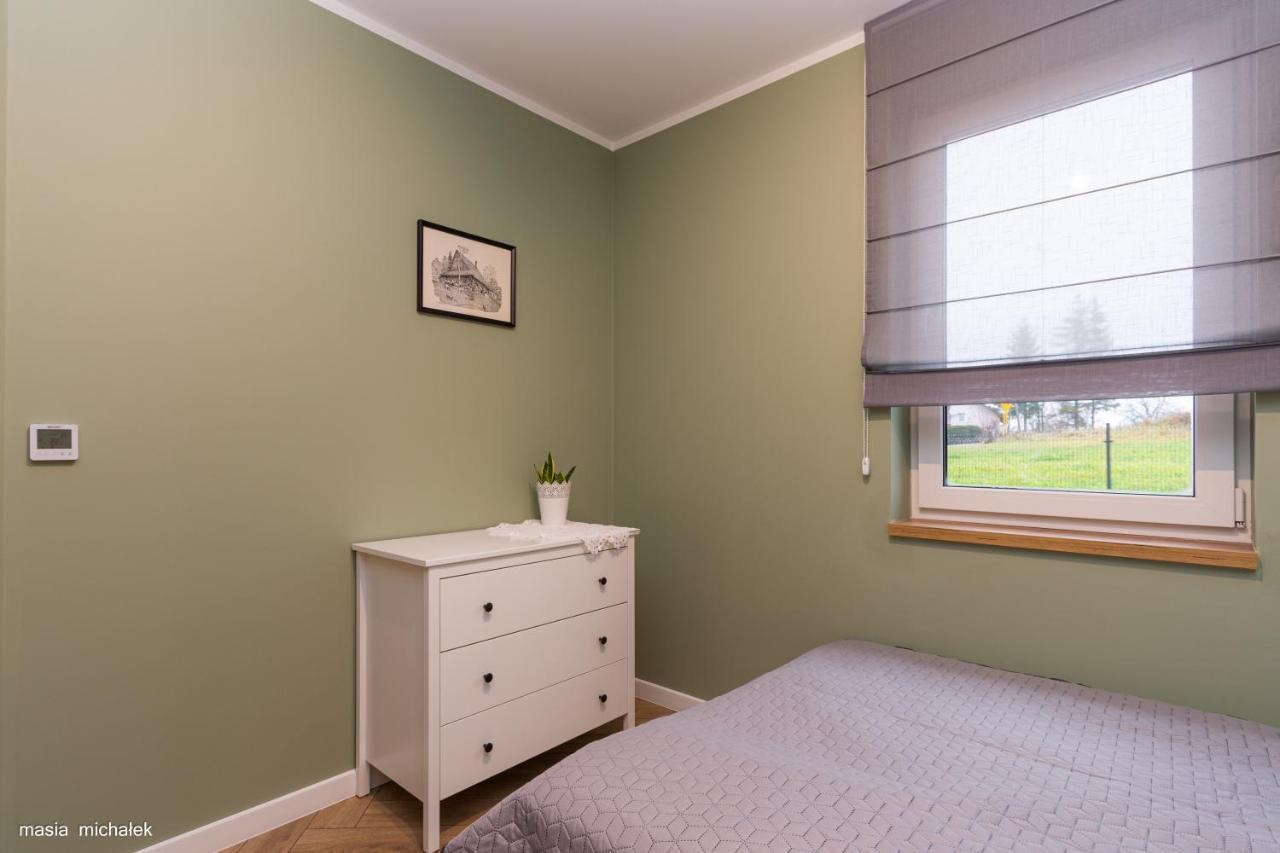 Daj Sobie Czas Apartament อิสเตบนา ภายนอก รูปภาพ