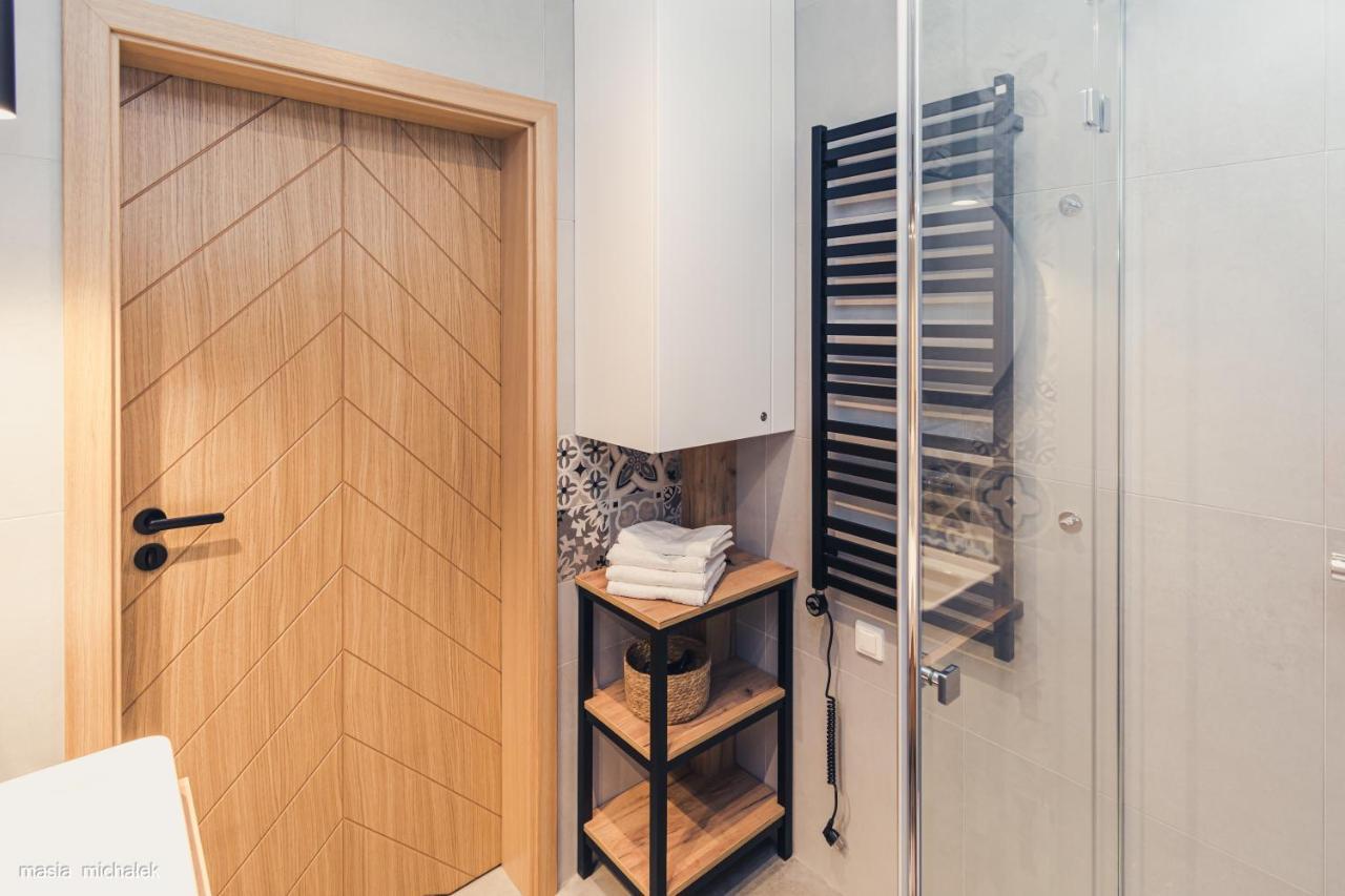 Daj Sobie Czas Apartament อิสเตบนา ภายนอก รูปภาพ